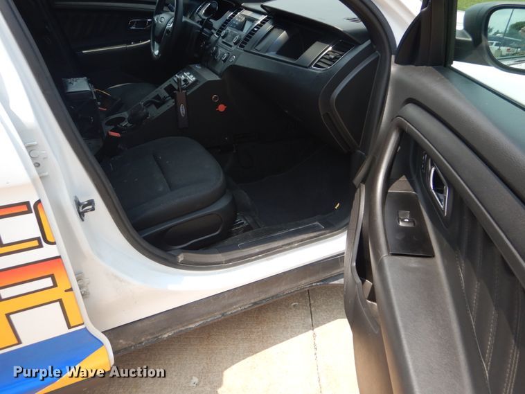 image for item JI9580 2017 Ford Taurus Police Interceptor