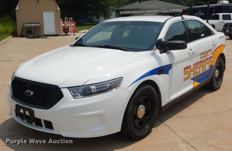 image for item JI9581 2016 Ford Taurus Police Interceptor