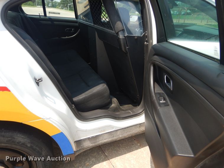 image for item JI9581 2016 Ford Taurus Police Interceptor