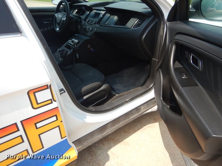 image for item JI9581 2016 Ford Taurus Police Interceptor