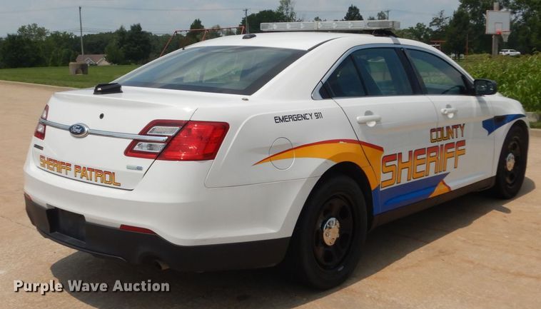 image for item JI9582 2015 Ford Taurus Police Interceptor