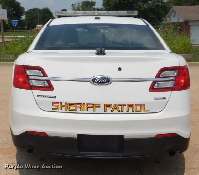 image for item JI9582 2015 Ford Taurus Police Interceptor