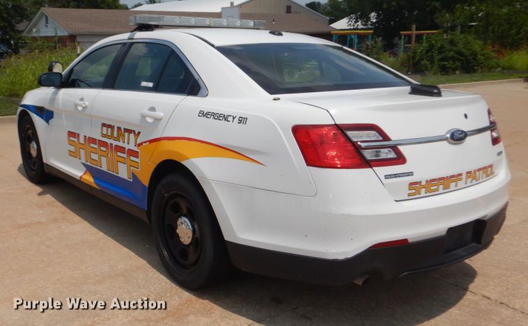 image for item JI9582 2015 Ford Taurus Police Interceptor