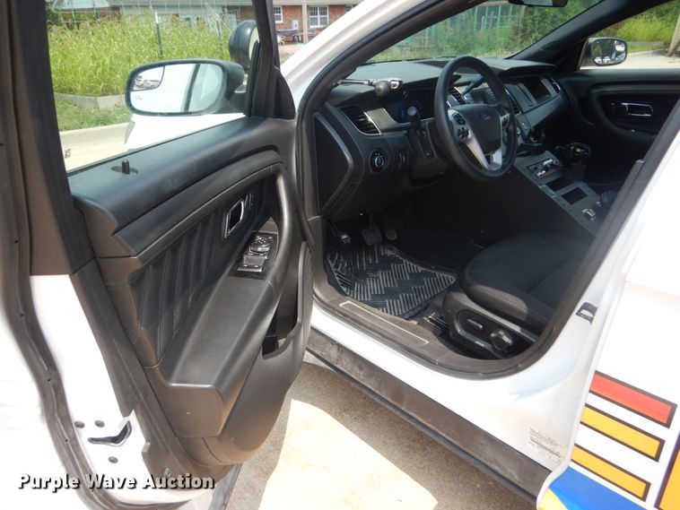 image for item JI9582 2015 Ford Taurus Police Interceptor