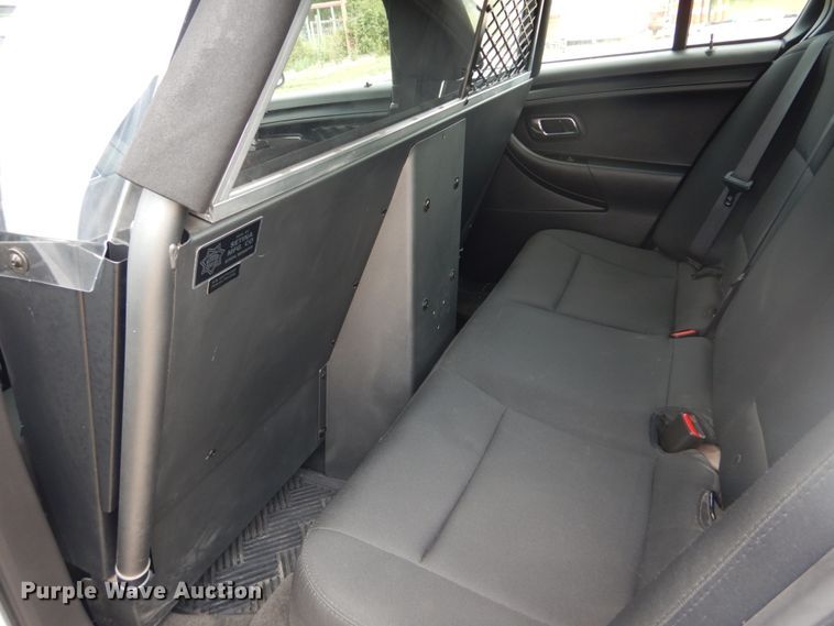 image for item JI9582 2015 Ford Taurus Police Interceptor