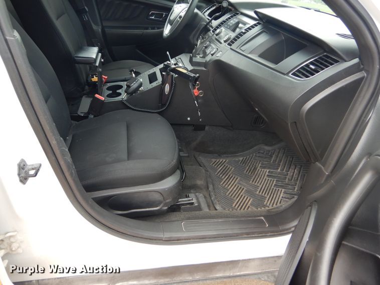 image for item JI9582 2015 Ford Taurus Police Interceptor