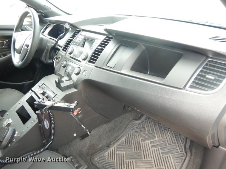 image for item JI9582 2015 Ford Taurus Police Interceptor