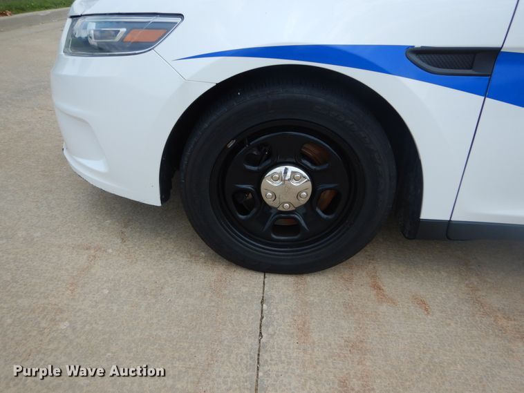 image for item JI9582 2015 Ford Taurus Police Interceptor