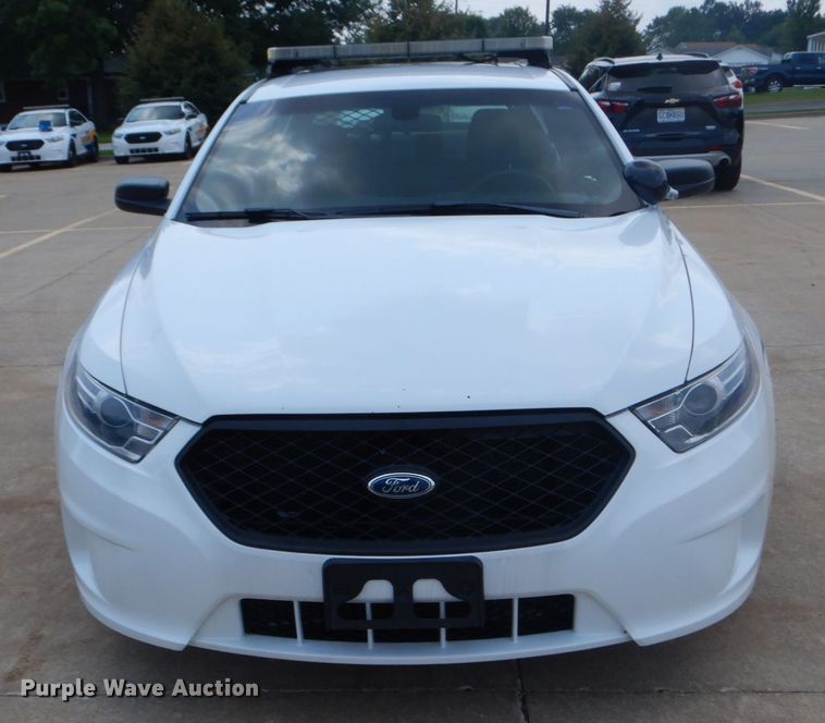 image for item JI9583 2017 Ford Taurus Police Interceptor