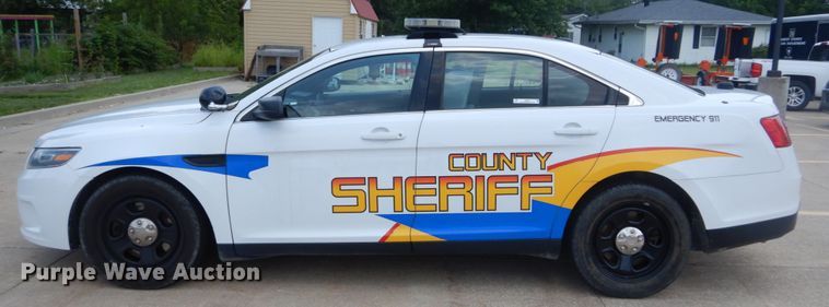 image for item JI9583 2017 Ford Taurus Police Interceptor