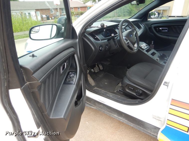 image for item JI9583 2017 Ford Taurus Police Interceptor