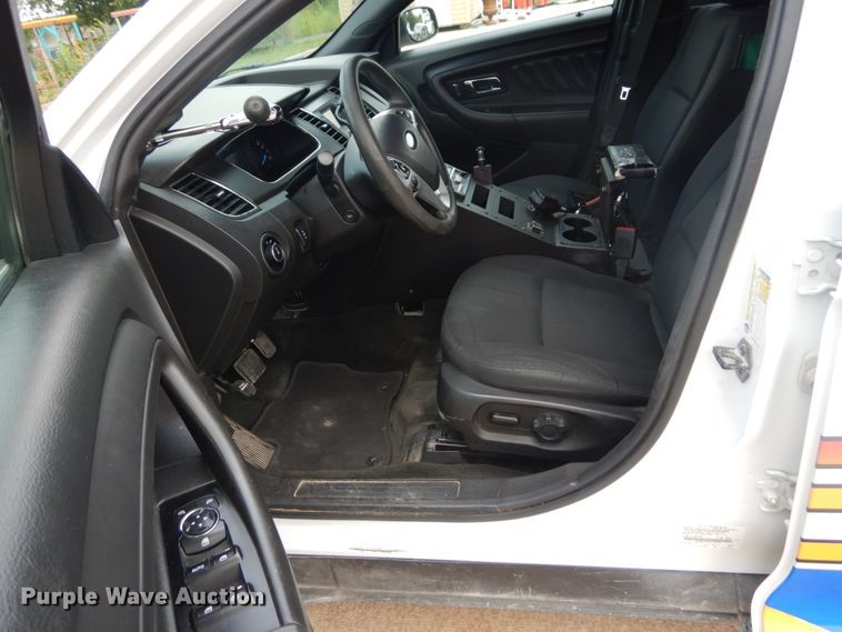 image for item JI9583 2017 Ford Taurus Police Interceptor