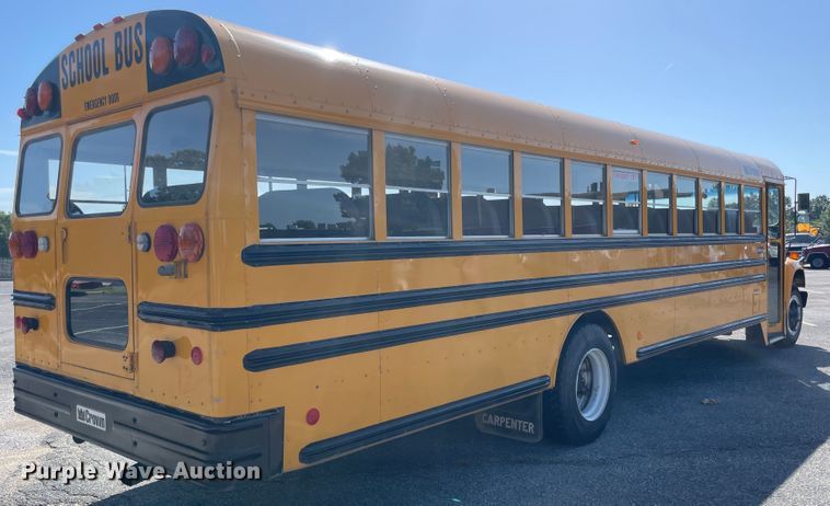 image for item JQ9724 1997 Ford B800  school bus
