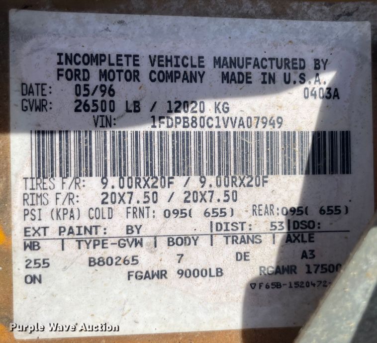 image for item JQ9724 1997 Ford B800  school bus