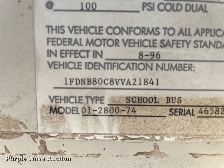 image for item JQ9748 1996 Ford B800  school bus