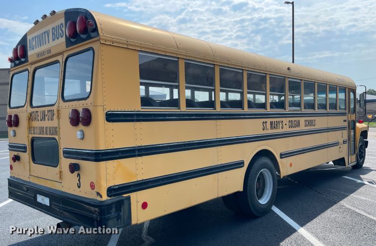 image for item JQ9750 1993 Ford B700  school bus