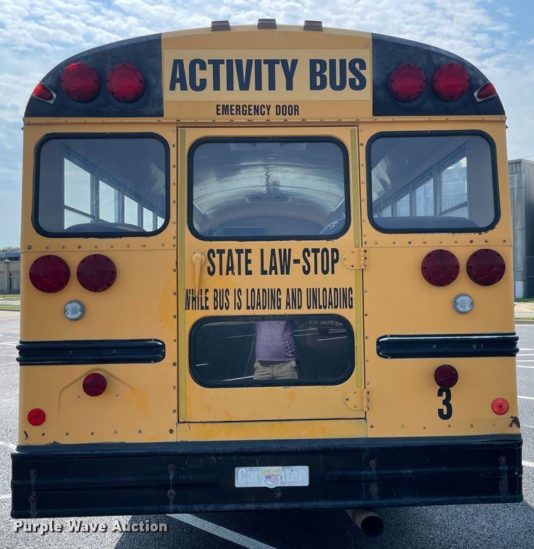 image for item JQ9750 1993 Ford B700  school bus