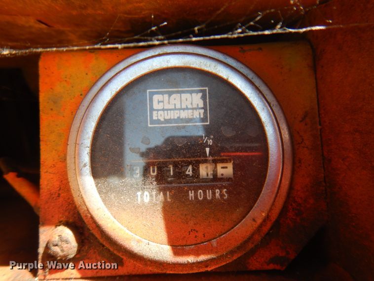 image for item JZ9864 Clark C500S30  forklift