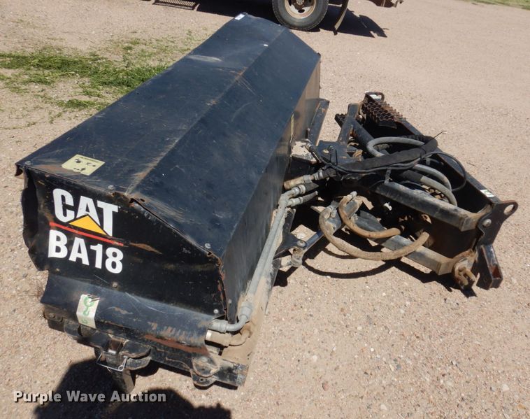 image for item JZ9866 Caterpillar BA18  skid steer broom