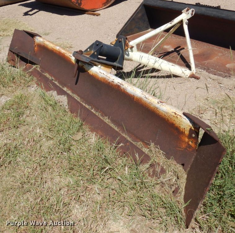 image for item JZ9871 Ford 785  blade