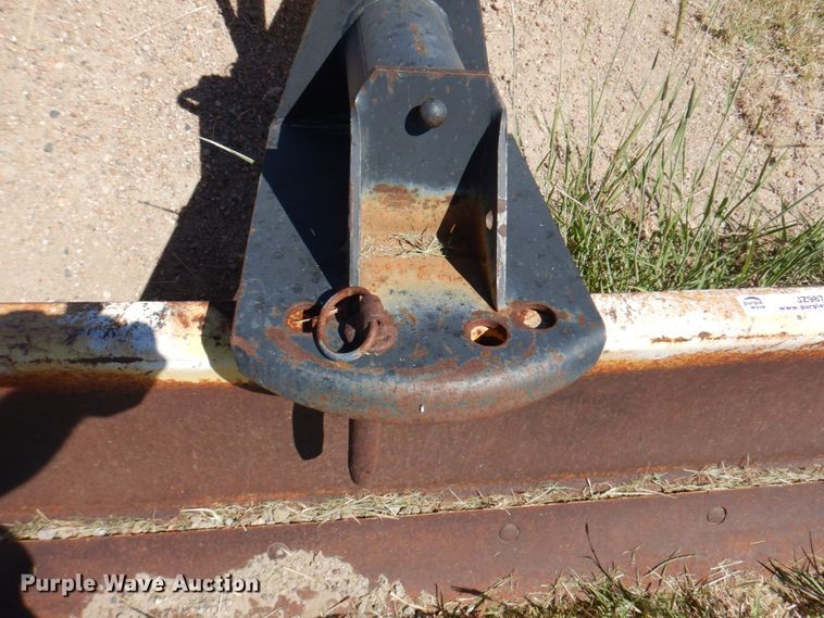 image for item JZ9871 Ford 785  blade