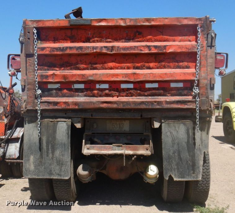 image for item JZ9874 1981 GMC Brigadier  dump truck