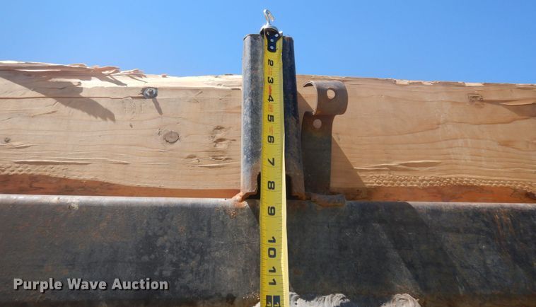 image for item JZ9874 1981 GMC Brigadier  dump truck