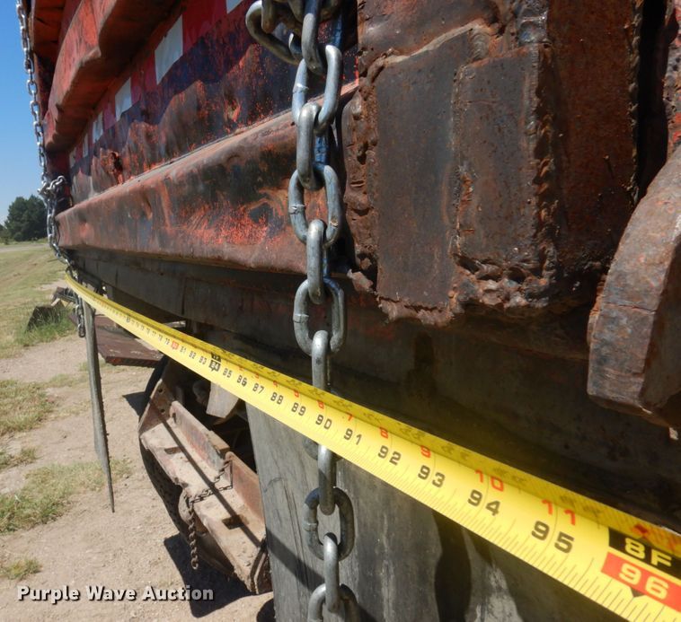 image for item JZ9874 1981 GMC Brigadier  dump truck