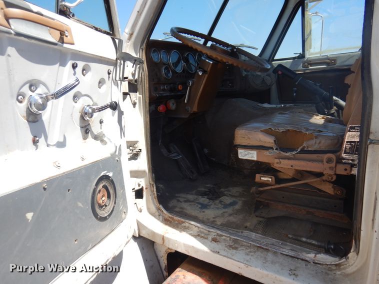 image for item JZ9874 1981 GMC Brigadier  dump truck