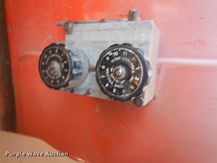 image for item JZ9874 1981 GMC Brigadier  dump truck