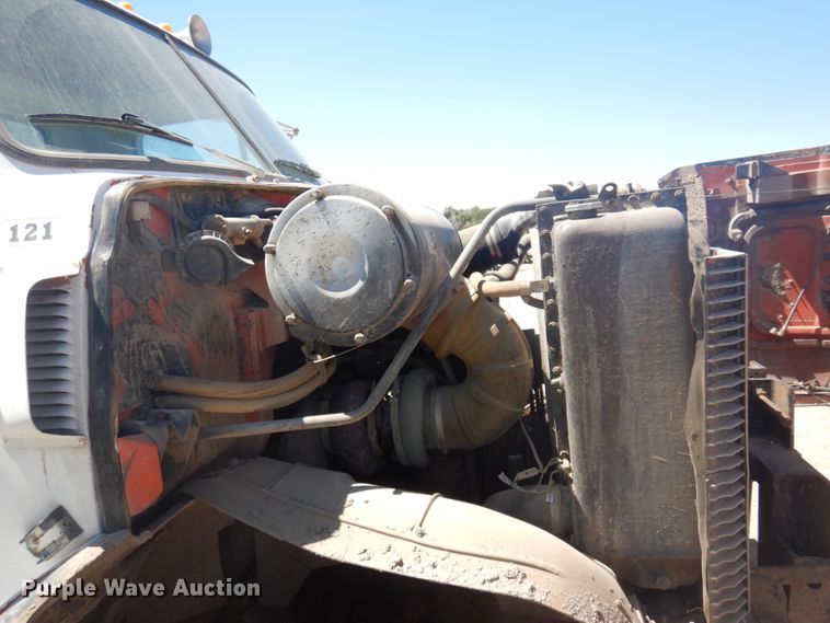 image for item JZ9874 1981 GMC Brigadier  dump truck