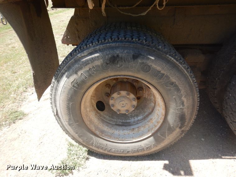 image for item JZ9874 1981 GMC Brigadier  dump truck