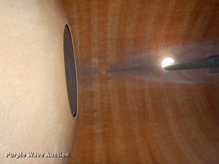 image for item JZ9875 1970 International Loadstar 1600  water truck