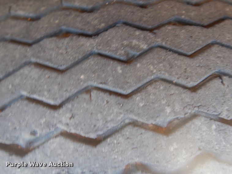 image for item JZ9875 1970 International Loadstar 1600  water truck