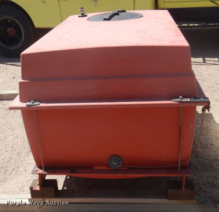 image for item JZ9877 FMC DM20E300FEK  sprayer tank