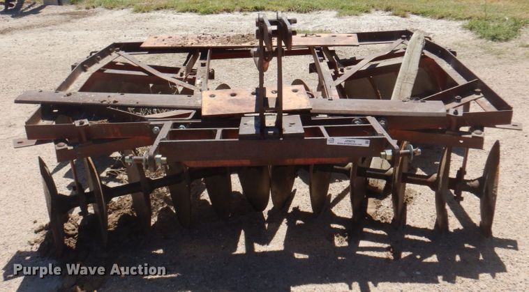 image for item JZ9879 Massey Ferguson  disk