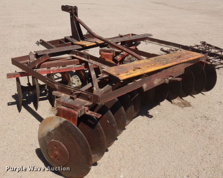 image for item JZ9879 Massey Ferguson  disk