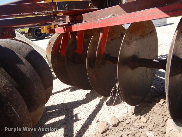 image for item JZ9879 Massey Ferguson  disk