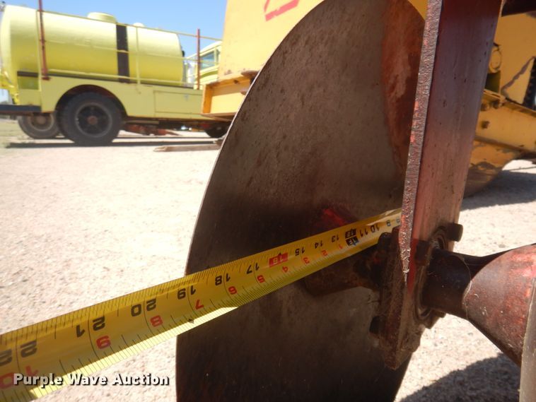 image for item JZ9879 Massey Ferguson  disk