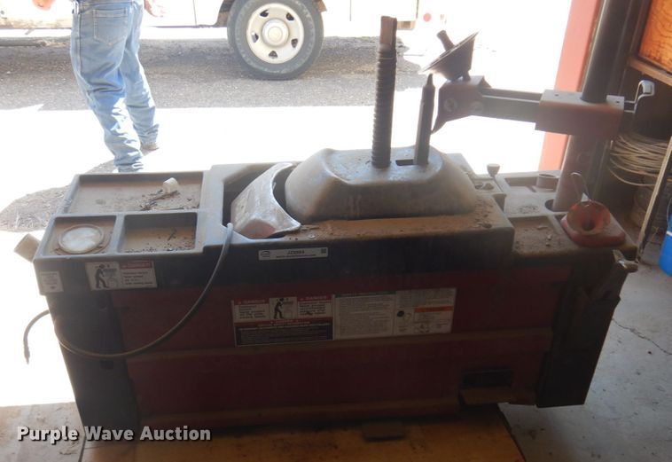 image for item JZ9884 Coats 4050A  center post tire machine