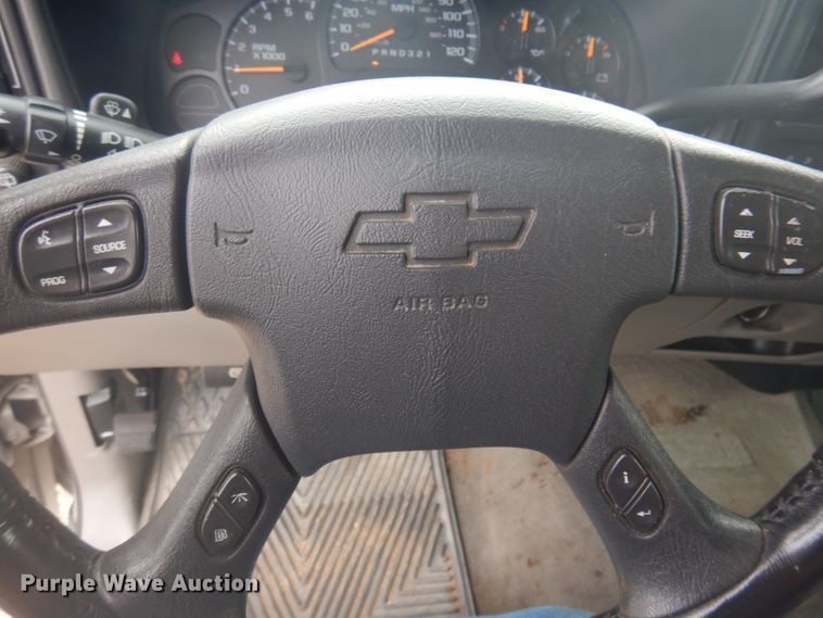 image for item JZ9894 2006 Chevrolet Suburban  SUV