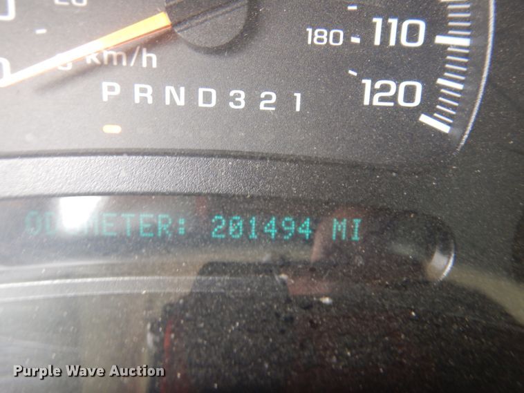 image for item JZ9894 2006 Chevrolet Suburban  SUV