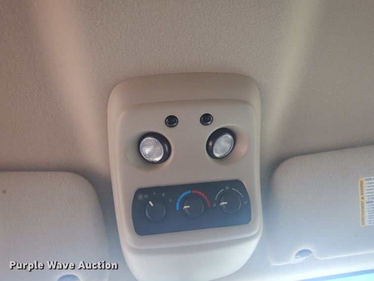 image for item JZ9894 2006 Chevrolet Suburban  SUV