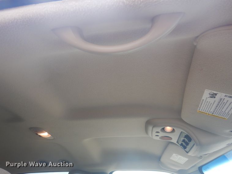 image for item JZ9894 2006 Chevrolet Suburban  SUV