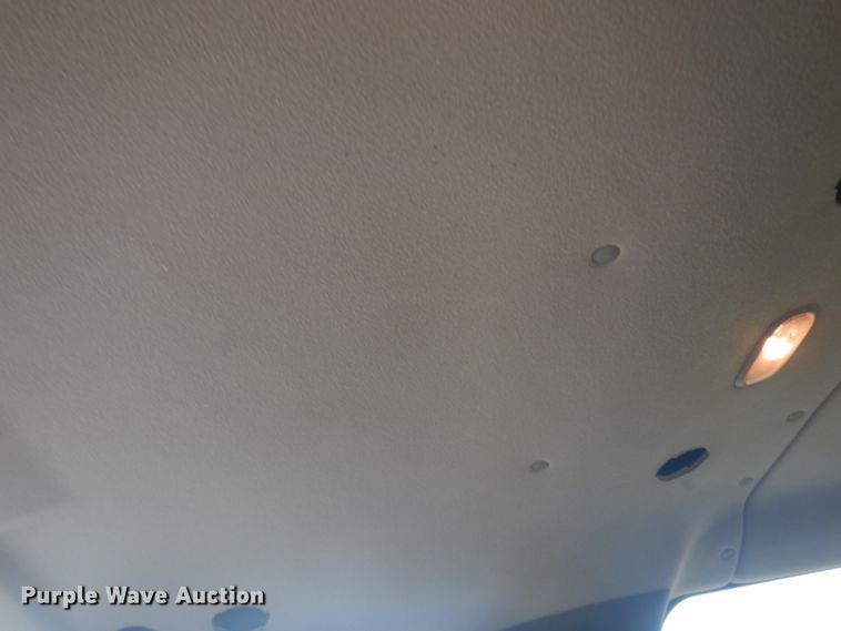 image for item JZ9894 2006 Chevrolet Suburban  SUV