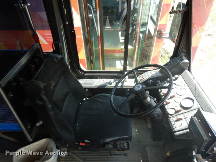 image for item JZ9901 1997 Gillig  transit bus