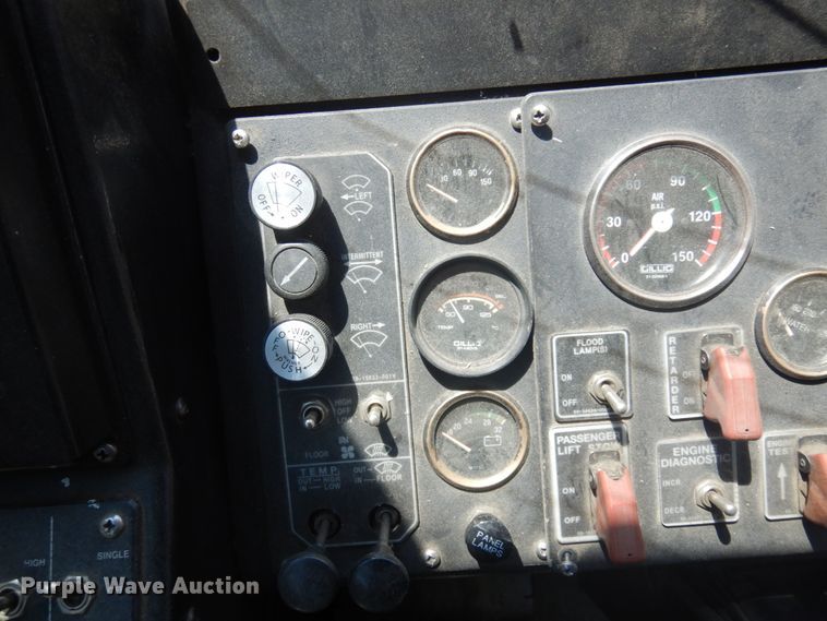 image for item JZ9901 1997 Gillig  transit bus