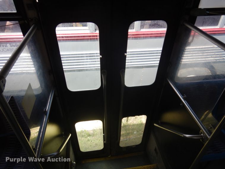 image for item JZ9901 1997 Gillig  transit bus