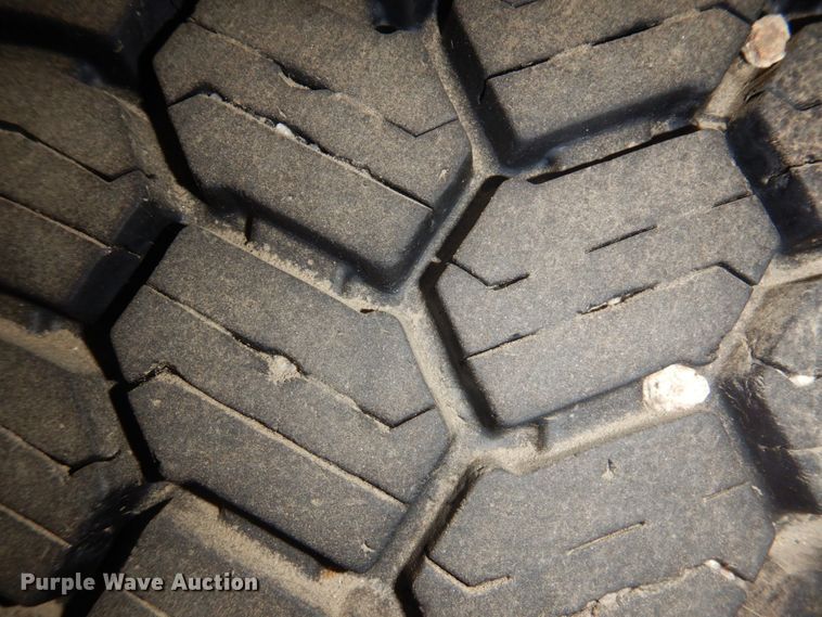 image for item JZ9901 1997 Gillig  transit bus