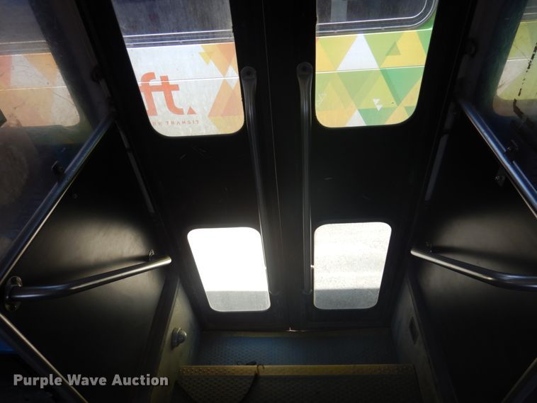 image for item JZ9905 1997 Gillig C21A096N4  transit bus